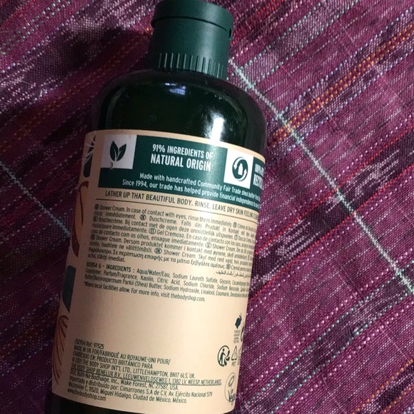 Body Shop Shea Body Butter & Shower Cream - Picture 2 of 4